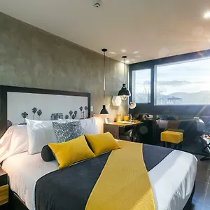 https://epic-boutique.colombiamedellinhotels.com