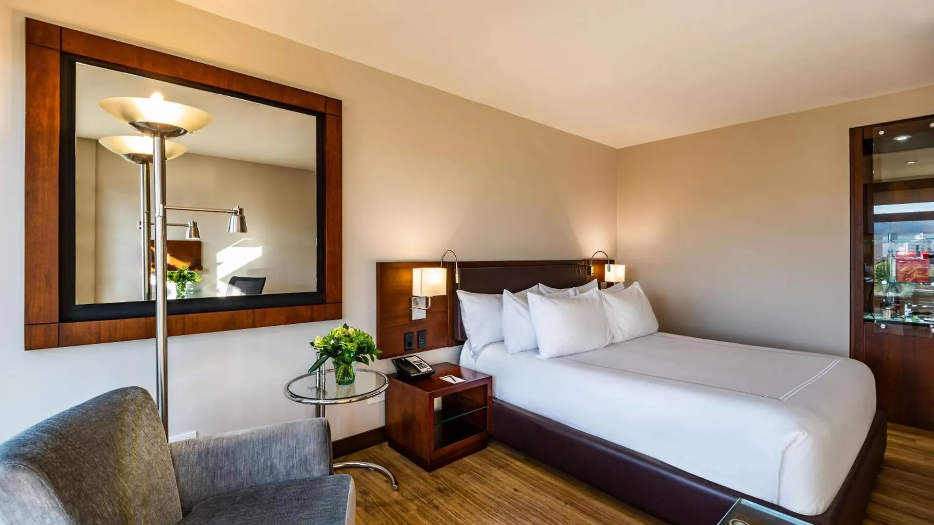 Nh Collection Bogota Wtc Royal Hotel